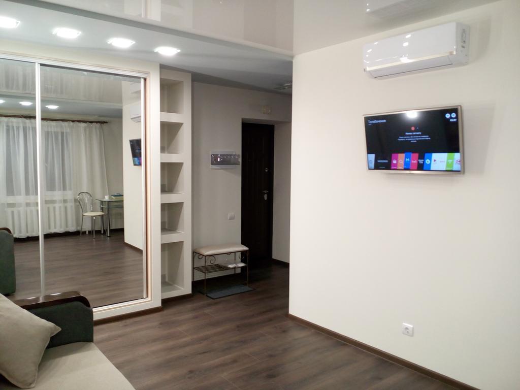 Modern Studio 15 Min To The City Centre Львов Экстерьер фото